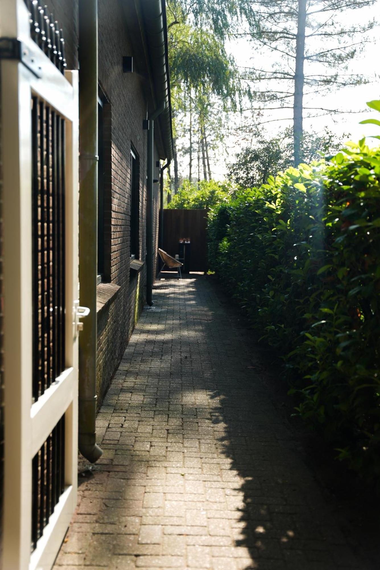 The Lodge Bed & Wellness Oisterwijk Sauna, Jacuzzi, Luxury Moergestel المظهر الخارجي الصورة