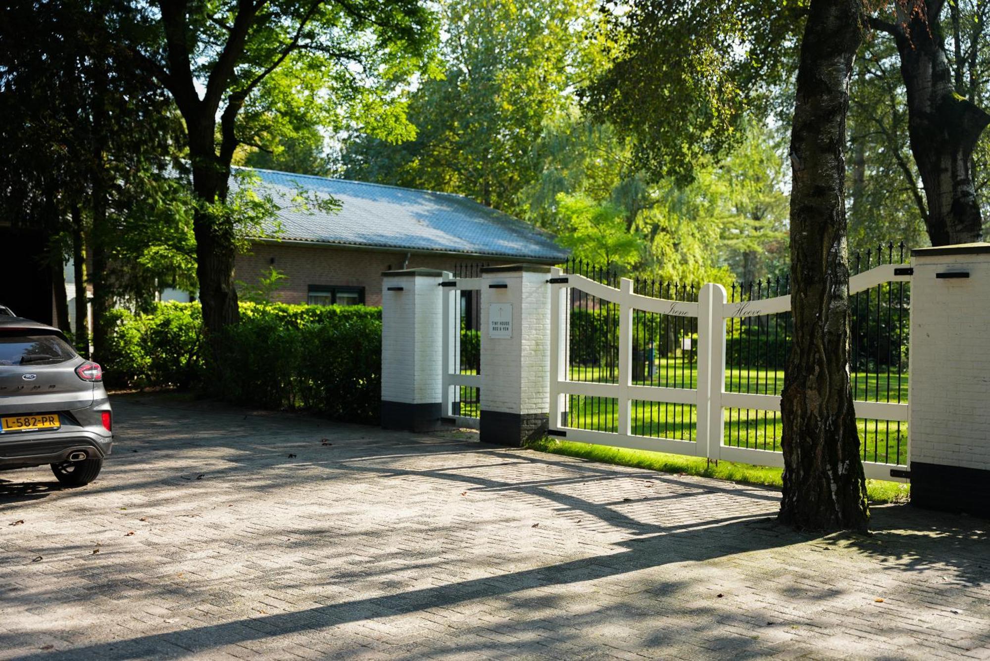 The Lodge Bed & Wellness Oisterwijk Sauna, Jacuzzi, Luxury Moergestel المظهر الخارجي الصورة