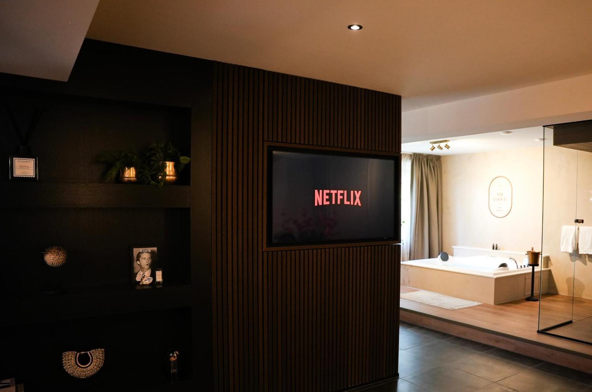 The Lodge Bed & Wellness Oisterwijk Sauna, Jacuzzi, Luxury Moergestel المظهر الخارجي الصورة